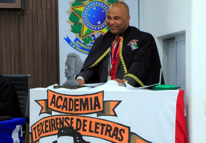 Athylla Borborema  o novo presidente da Academia Teixeirense de Letras |  Reprter Coragem